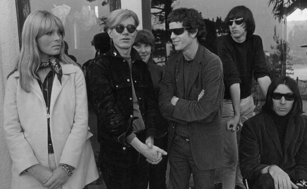 Cuando Lou Reed grabó un álbum para Andy Warhol que le «horrorizó»