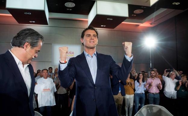 Rivera se pone como objetivo sacar de la indecisión a su electorado