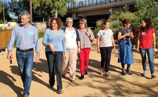 Giménez alerta de la «involución» para la mujer si gobiernan las «derechas»