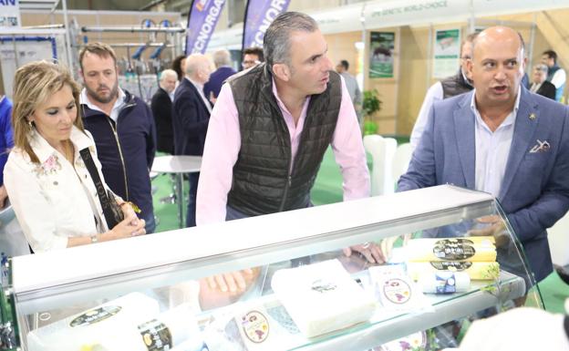 Ortega Smith pide «valentía y coraje» en las urnas y recuerda a los votantes de Vox «que no están solos»