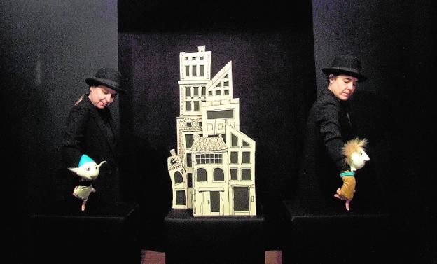 «Los niños necesitan también un arte en las mismas condiciones que un adulto»