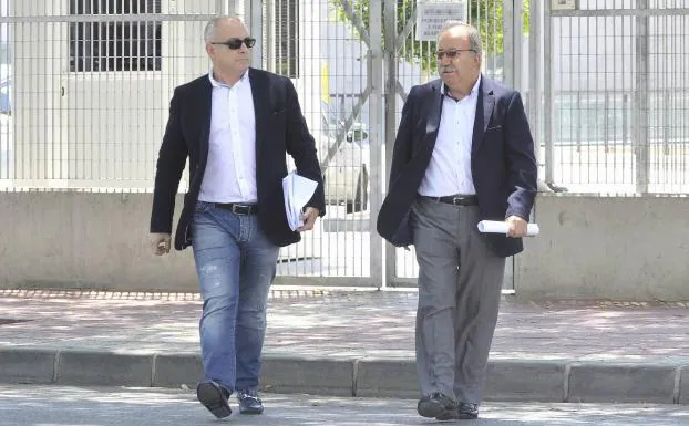 El fiscal pretende que un jurado popular juzgue a Berberena por el caso de los regalos de relojes de lujo