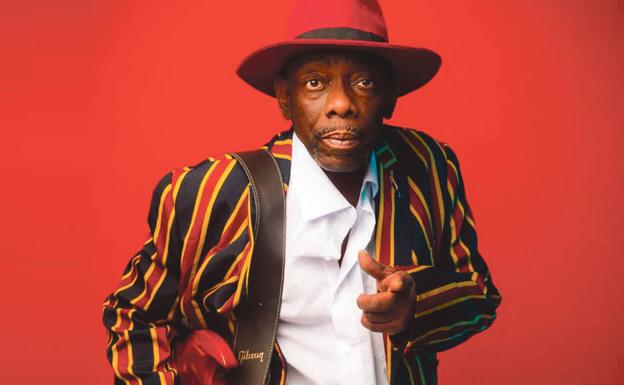 Criado entre las escalas del ritmo y el blues