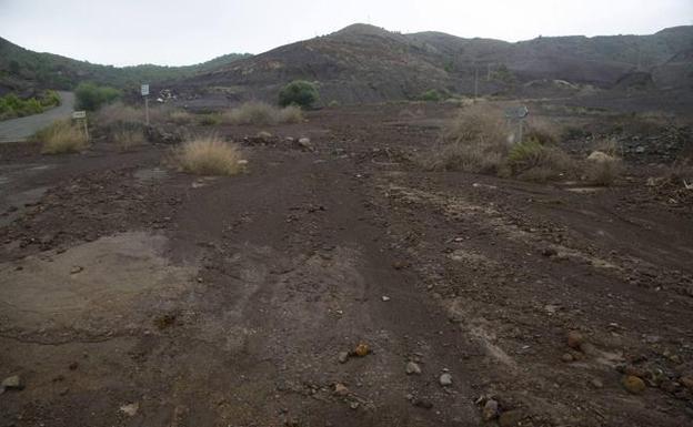 El superávit del contrato del agua evitará escorrentías en Llano del Beal y vertidos hacia La Algameca