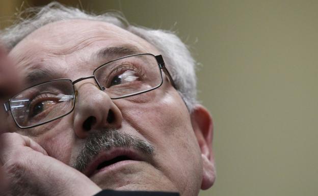 El expresidente del fútbol valenciano ganó 800.000 euros gracias a la FEF