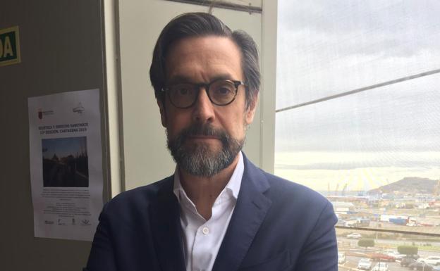 Federico Montalvo: «Me preocupa que se cree un sistema público de eutanasia»