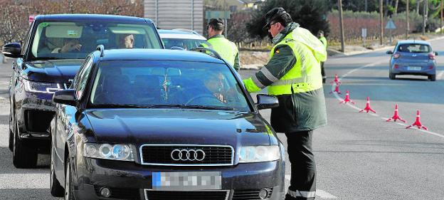 Diez mil conductores pasarán controles de alcohol y drogas durante las fiestas