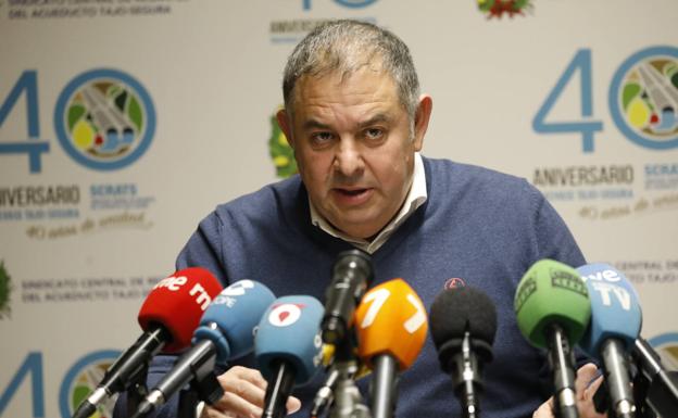 Los regantes temen que el Ministerio esté revisando las reglas del Trasvase