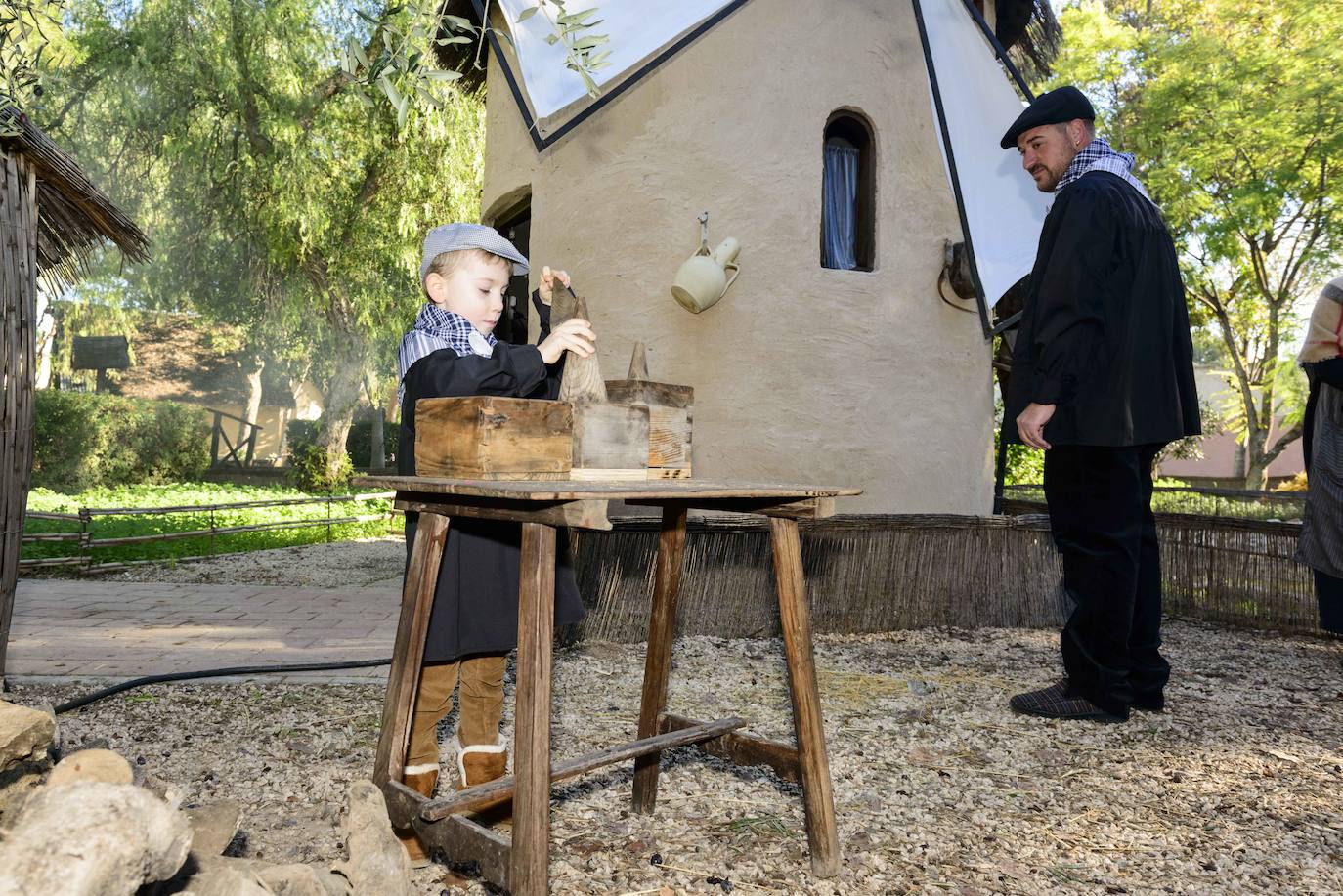 La Navidad vuelve a cobrar vida en El Raal