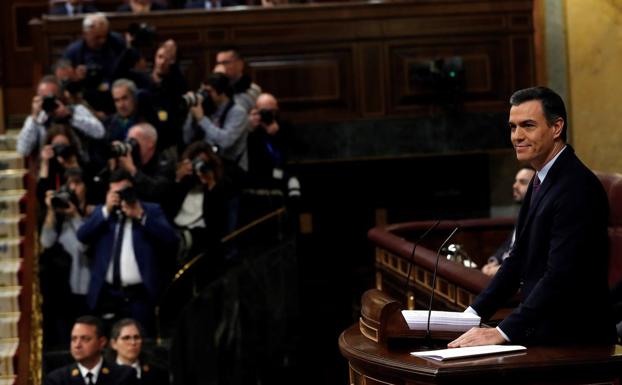 Conesa y Serna defienden el gobierno de coalición y PP y Cs lo rechazan