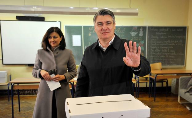 Croacia vota por Milanovic y elige el cambio en las elecciones presidenciales