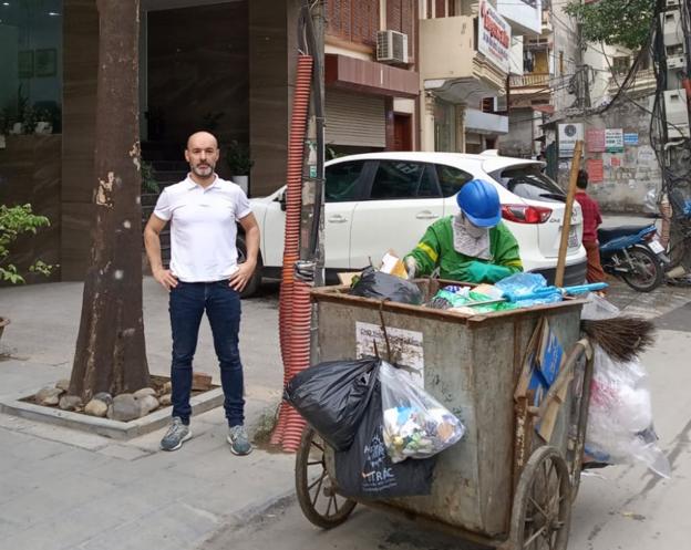 La tribulación vietnamita de un ingeniero de Cehegín