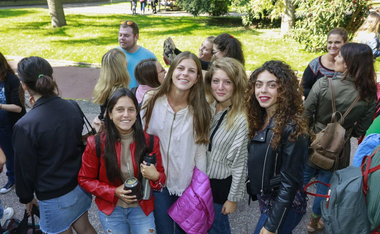 triunfa entre los universitarios andaluces y poco entre los riojanos | Verdad