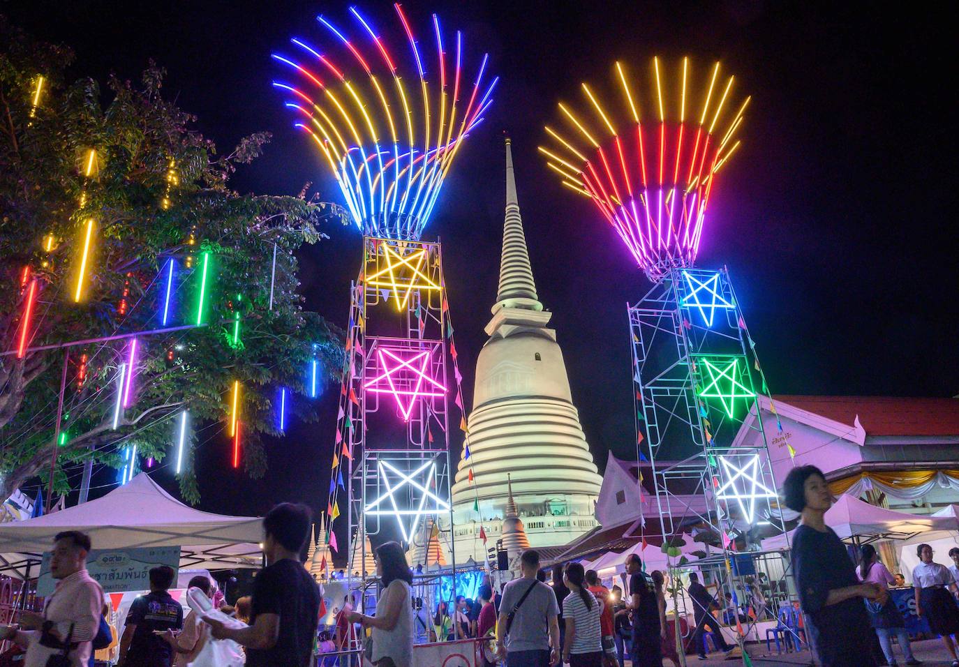 El templo de Bangkok que cumple 192 años