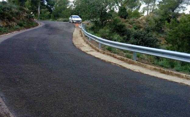 Instalan 300 metros de barreras de protección en Sangonera la Verde para mejorar la seguridad vial