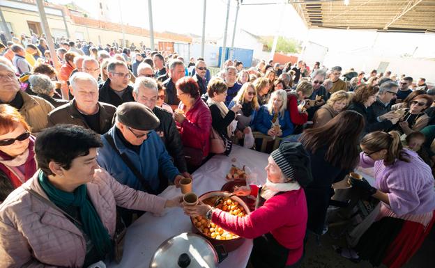 Entregados a las pelotas galileas de Pozo Estrecho