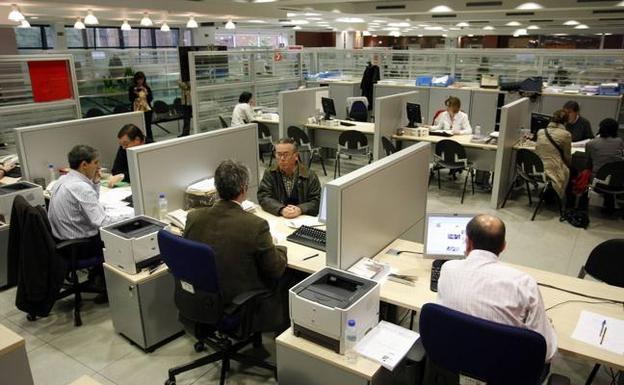 La subida del 2% en el sueldo de los funcionarios costará 3.200 millones
