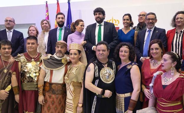 Miras: «Cartagena es uno de los grandes tesoros de la Región, de España y del mundo»