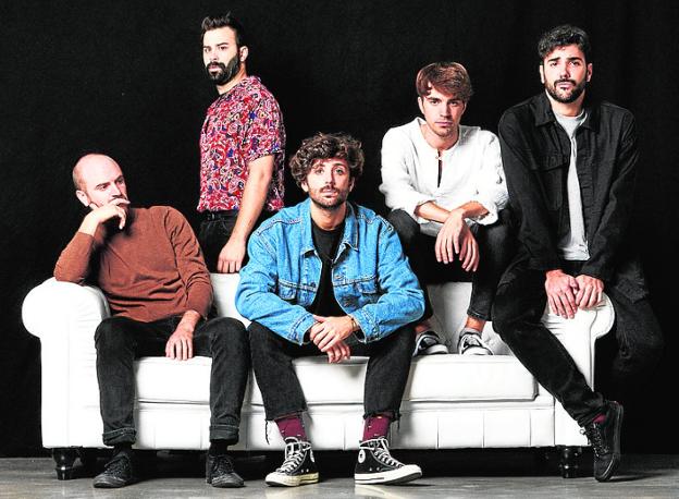 Triángulo Inverso llega a Murcia para presentar 'Seres en movimiento'