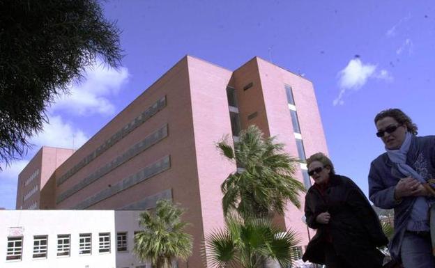 Condena al SMS por no vacunar a una mujer que murió por meningitis