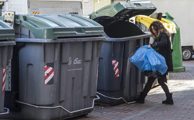 Tres de cada cuatro murcianos aseguran que reciclan habitualmente la basura