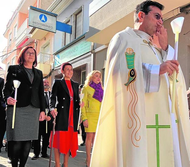 Tres mujeres presiden la procesión de la Candelaria por primera vez en la historia de Beniel