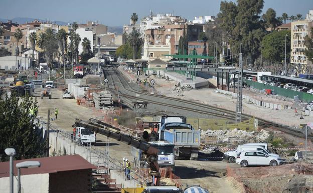Las obras para la llegada del AVE a Murcia no estarán concluidas hasta el verano de 2021