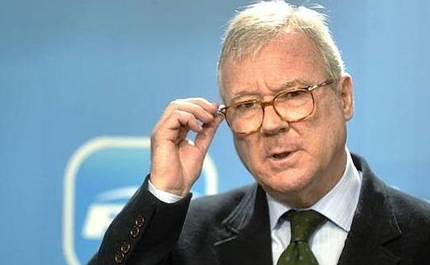 Valcárcel declarará como investigado el 16 de marzo por el 'caso Desaladora'