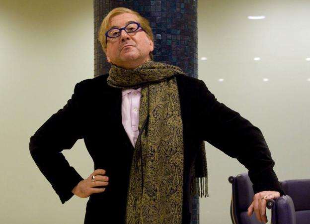 UNA ROSA Y UNA SOMBRA