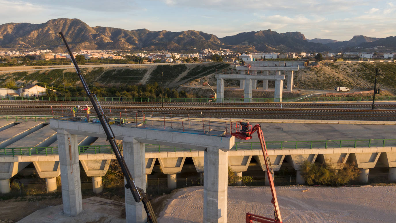 Construcción del viaducto en Beniaján de la autovía del Reguerón