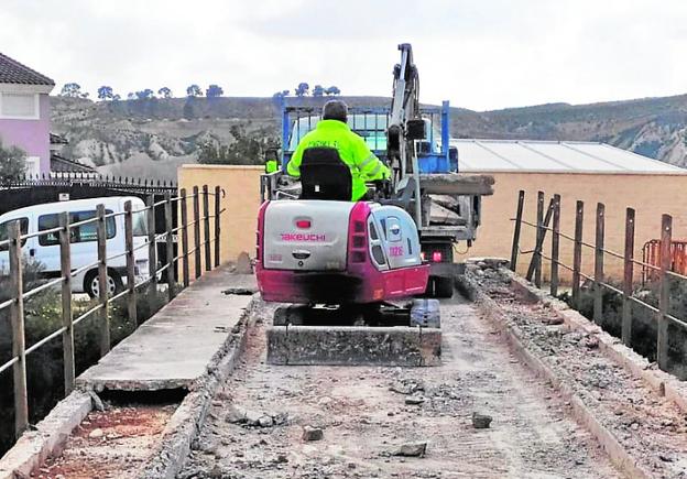Arrancan los trabajos para poner a punto el puente de Los Rodeos