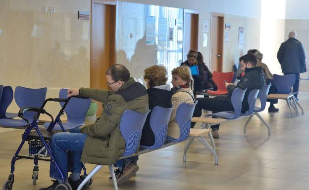 La epidemia de gripe llega a su pico y Salud confía en que empiece a remitir