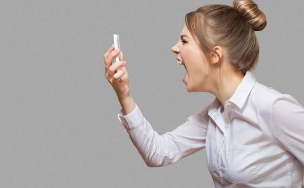 La OCU alerta del timo de la 'doble llamada'