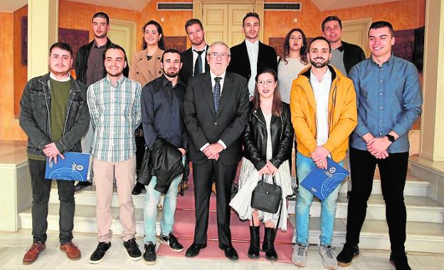 El Consejo de Estudiantes reclama en la Asamblea Regional que no se impida el desarrollo de la UCAM