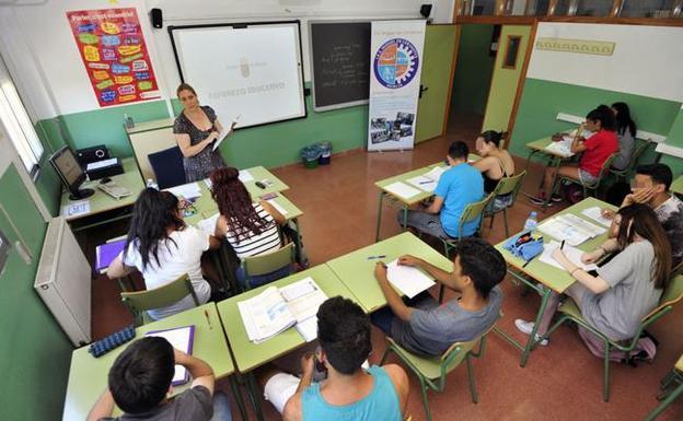 Los centros educativos de la Región que ofertan Bachillerato de Artes se duplican en solo dos cursos