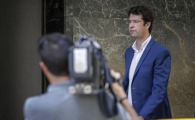 El exconsejero Juan Carlos Ruiz alega indefensión en su procesamiento en 'Púnica'