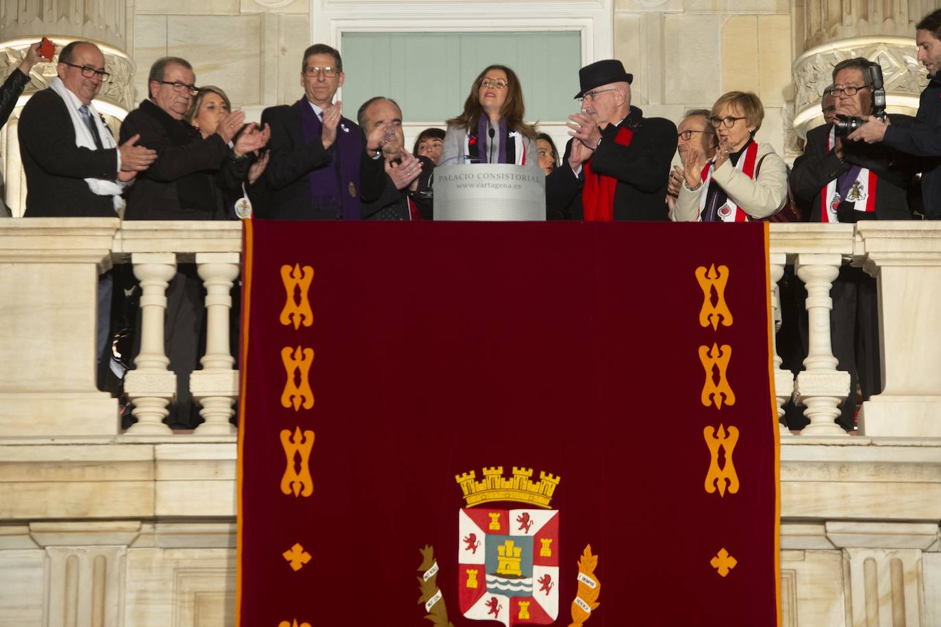 Un centenar de funcionarios de Cartagena boicotean el acto de La Llamada