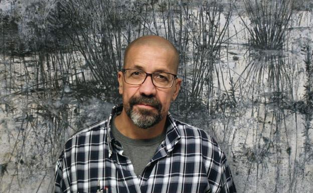 Luis G. Adalid resume su vida artística en un fotolibro