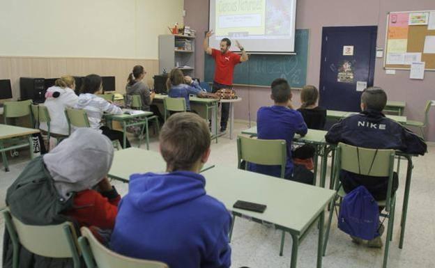 Las reacciones de los partidos y sindicatos a la decisión judicial sobre el veto