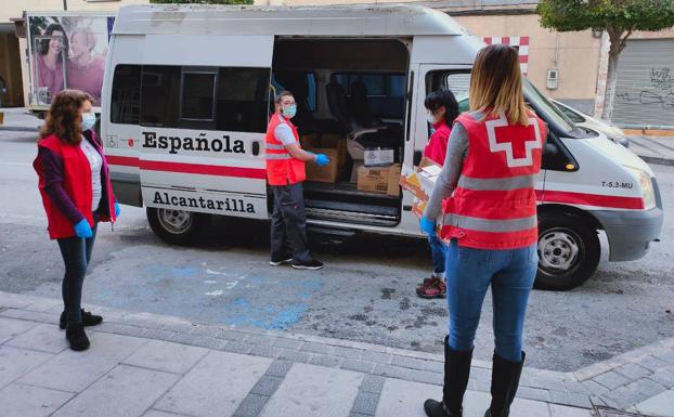 Cruz Roja refuerza su atención a 7.315 personas de colectivos vulnerables en la Región