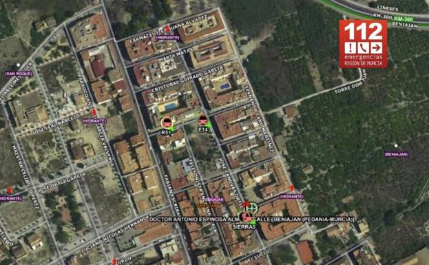 Dos heridos leves por inhalación de humo en el incendio de una vivienda de Beniaján