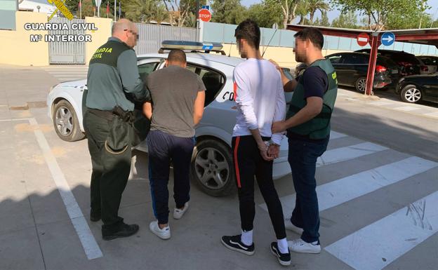 Detenidos dos jóvenes por robar en viviendas del Campo de Cartagena