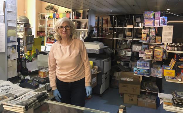 «Solo se vende lo justo, y estrictamente prensa»