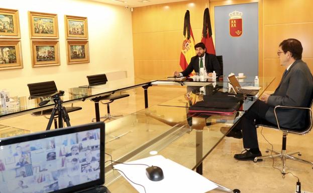 La Comunidad contrata a más de 1.200 profesionales para hacer frente al Covid-19