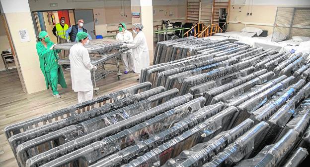 Un buen samaritano dona 98 camas