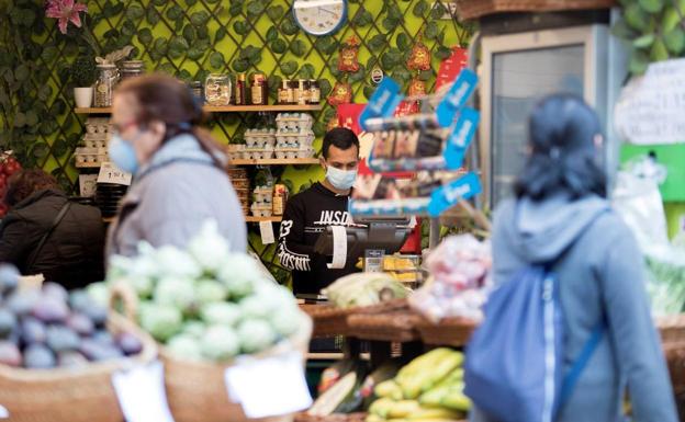 Autónomos y pymes de la Región podrán resolver sus dudas sobre el coronavirus por teléfono y por email