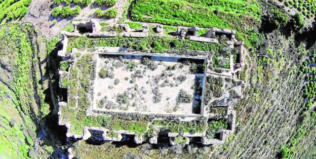 El recinto inferior del Castillejo de Monteagudo aspira a convertirse en un espacio cultural