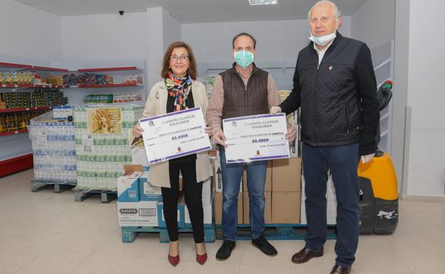 El Paso Blanco de Lorca consigue recaudar 14.000 euros para mascarillas y comida