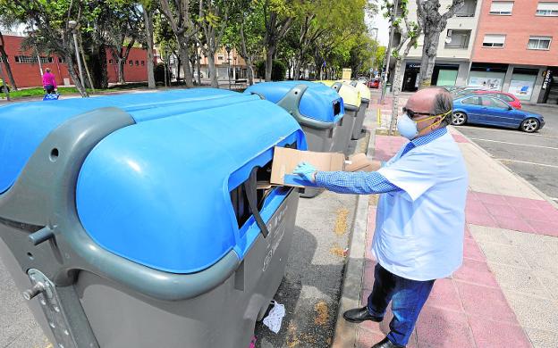 La recogida 'puerta a puerta' en Murcia permitió aumentar el reciclaje en bares y tiendas