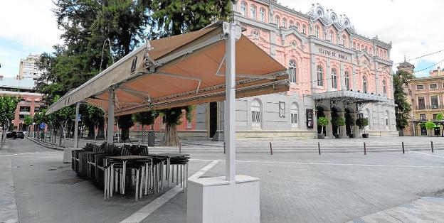 El ICIO y las tasas de los mercadillos y de terrazas de Murcia tendrán bonificaciones